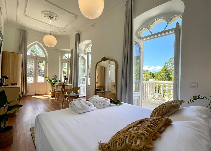 Villa Boutique 1880-Romantic Historic Boutique Hotel With Outdoor Jacuzzi